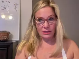 MIlf-Goddess's Live Sex Cam Show