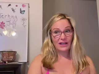 MIlf-Goddess's Live Sex Cam Show