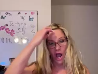 MIlf-Goddess's Live Sex Cam Show