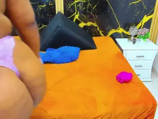 HannyMansonh's Live Sex Cam Show