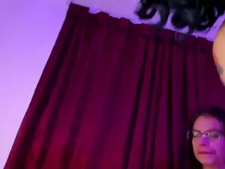DUNGEONGIRLS1's Live Sex Cam Show