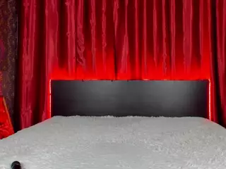 Witch-Lady18's Live Sex Cam Show