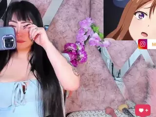 Mikuru28's Live Sex Cam Show