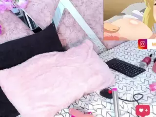 Mikuru28's Live Sex Cam Show