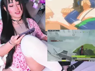 Mikuru28's Live Sex Cam Show