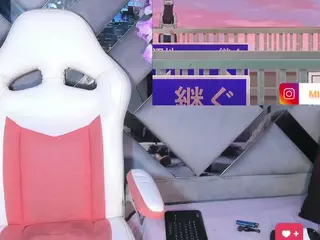 Mikuru28's Live Sex Cam Show