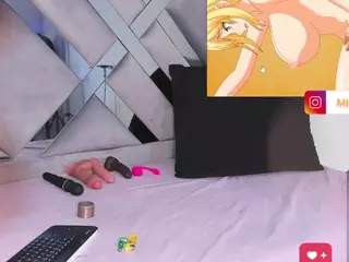 Mikuru28's Live Sex Cam Show