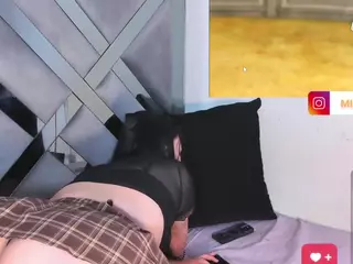 Mikuru28's Live Sex Cam Show
