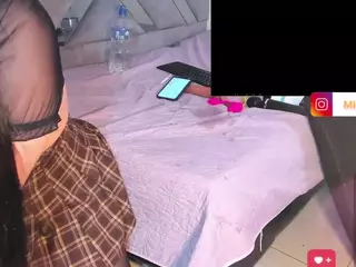 Mikuru28's Live Sex Cam Show