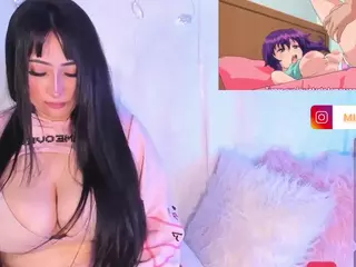 Mikuru28's Live Sex Cam Show