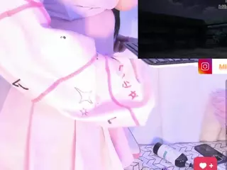 Mikuru28's Live Sex Cam Show