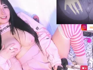 Mikuru28's Live Sex Cam Show