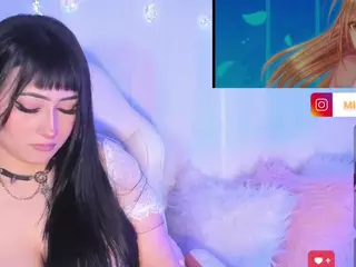 Mikuru28's Live Sex Cam Show