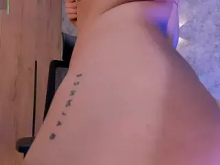 AmyWalkerX's Live Sex Cam Show