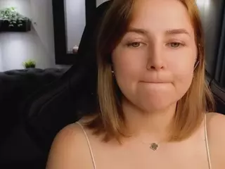 MiraMermayd's Live Sex Cam Show