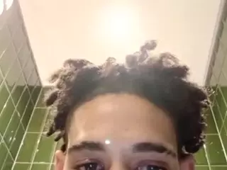 vontravis9's Live Sex Cam Show