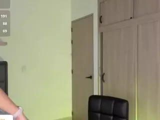 oliviawiston's Live Sex Cam Show