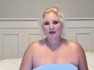 lisalovexxx's Live Sex Cam Show