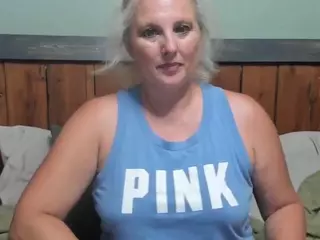 lisalovexxx's Live Sex Cam Show