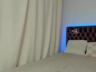 EllaMayers's Live Sex Cam Show