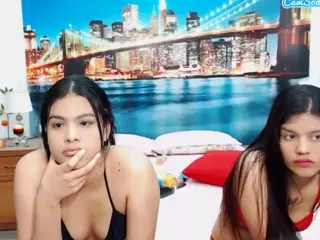 MishellFolk's Live Sex Cam Show