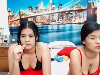MishellFolk's Live Sex Cam Show