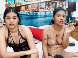 MishellFolk's Live Sex Cam Show