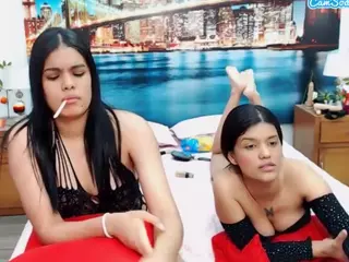 MishellFolk's Live Sex Cam Show