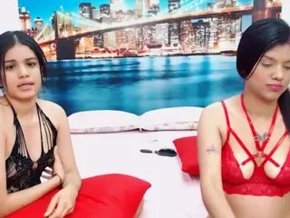 MishellFolk's Live Sex Cam Show
