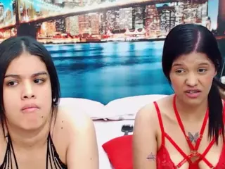 MishellFolk's Live Sex Cam Show