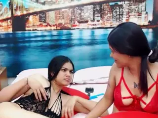 MishellFolk's Live Sex Cam Show