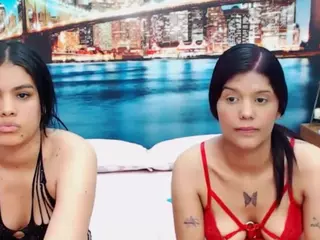 MishellFolk's Live Sex Cam Show