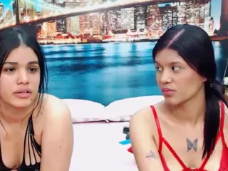 MishellFolk's Live Sex Cam Show