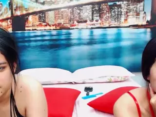 MishellFolk's Live Sex Cam Show
