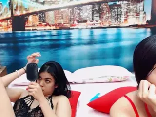 MishellFolk's Live Sex Cam Show