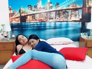 MishellFolk's Live Sex Cam Show