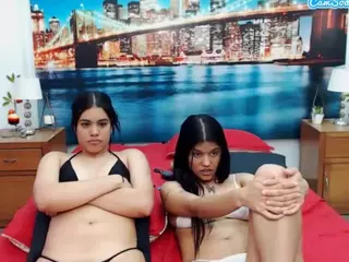MishellFolk's Live Sex Cam Show