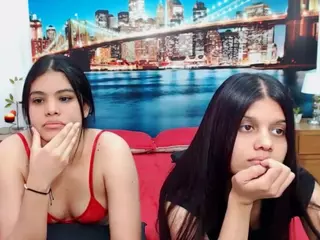 MishellFolk's Live Sex Cam Show