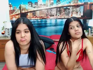 MishellFolk's Live Sex Cam Show