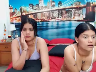 MishellFolk's Live Sex Cam Show