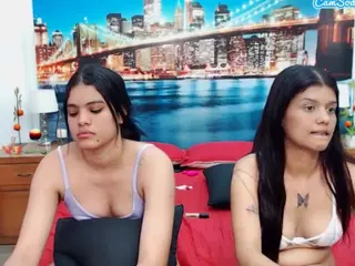 MishellFolk's Live Sex Cam Show