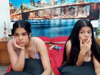 MishellFolk's Live Sex Cam Show