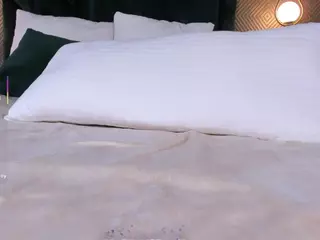 Alice's Live Sex Cam Show