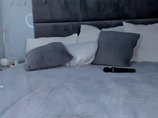 Alice's Live Sex Cam Show