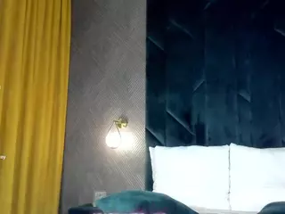Alice's Live Sex Cam Show