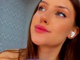 Alice's Live Sex Cam Show