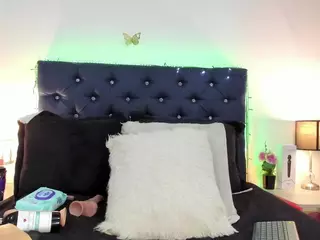 VALENTINA-LOLA's Live Sex Cam Show