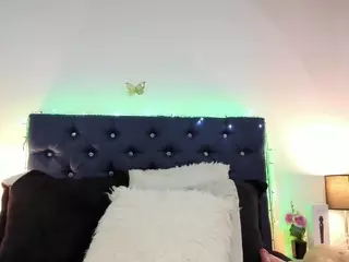 VALENTINA-LOLA's Live Sex Cam Show