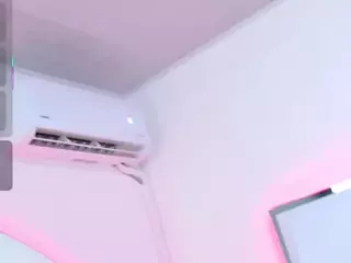 ZafiroClean's Live Sex Cam Show