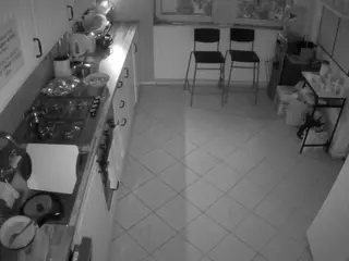 voyeurcam julmodels kitchen 2's Live Sex Cam Show